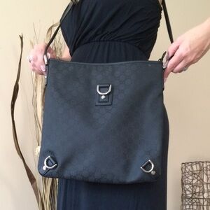 Authentic Gucci cross body bag